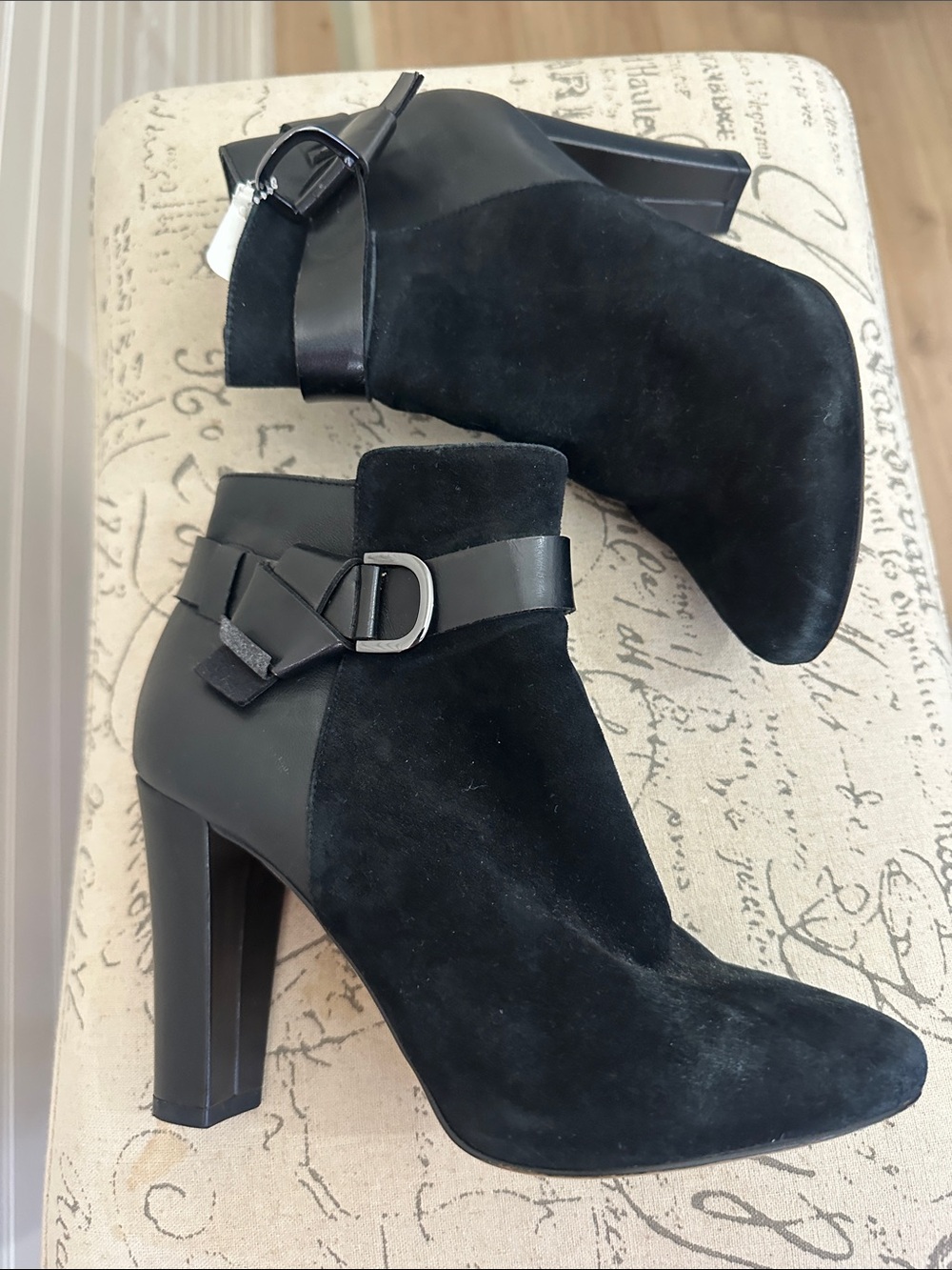 White House Black Market Women’s Black Suede Leather Ankle Boot Detail 6